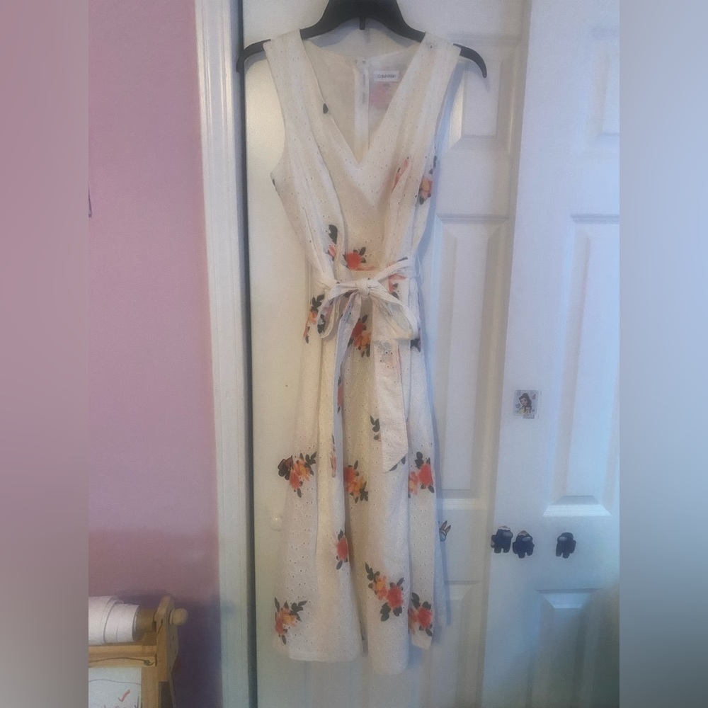 V neck White Floral Dress